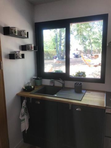 La Brindille Petit Mas Provencal Meuble De Tourisme 3 Etoiles 2-3 Personnes 1 Piece 30 M2 Tout Confort Lisiere Foret Jardin Jacuzzi Piscine Saint-Paul-en-Forêt Zewnętrze zdjęcie